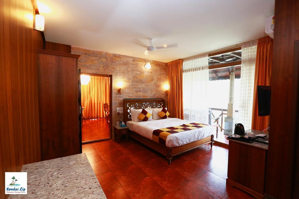 Kondai Lip Backwater Heritage Resort Kochi Exterior photo